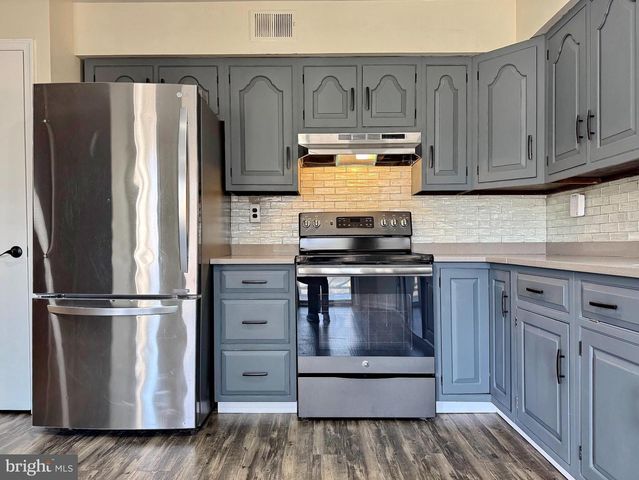 401 BUTTERNUT CT, La Plata, MD 20646