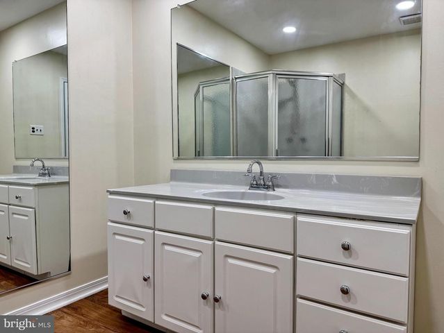 401 BUTTERNUT CT, La Plata, MD 20646