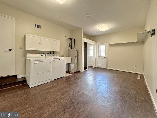 401 BUTTERNUT CT, La Plata, MD 20646