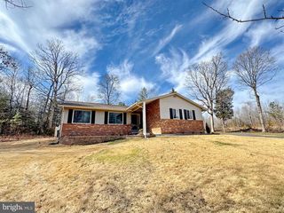 401 BUTTERNUT CT, La Plata, MD 20646