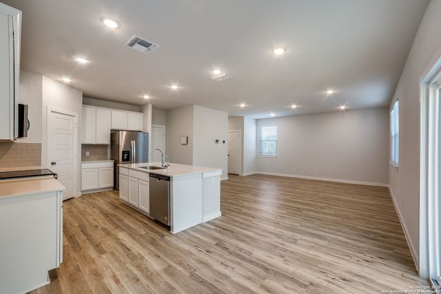5935 W Hausman Rd Unit 61, San Antonio, TX 78249