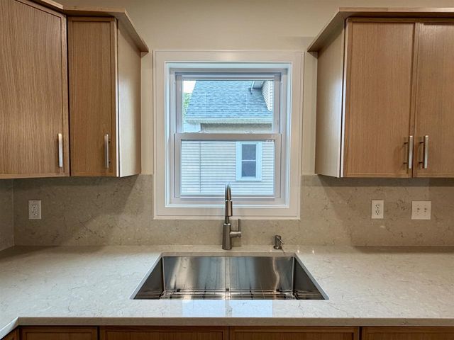 145 S Randall Avenue, Janesville, WI 53545