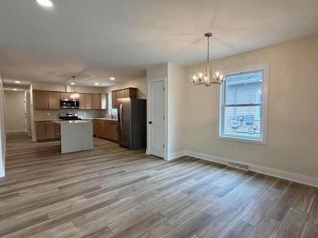 145 S Randall Avenue, Janesville, WI 53545