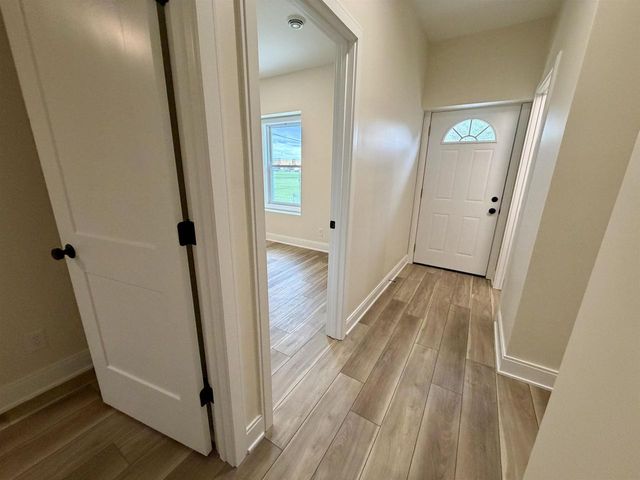 145 S Randall Avenue, Janesville, WI 53545
