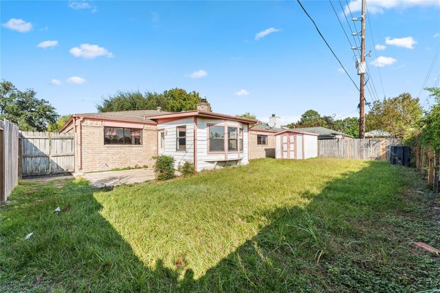 9723 Cedar Bluff Drive, Houston, TX 77064