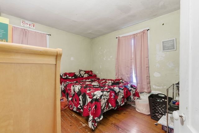 25-27 Brooks St, Maynard, MA 01754