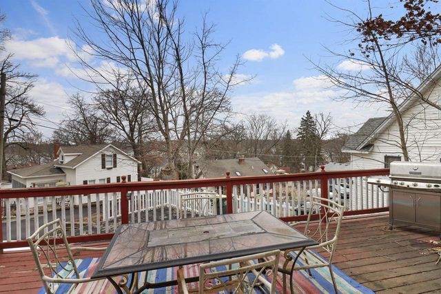 534 Oakwood TRAIL, Twin Lakes, WI 53181