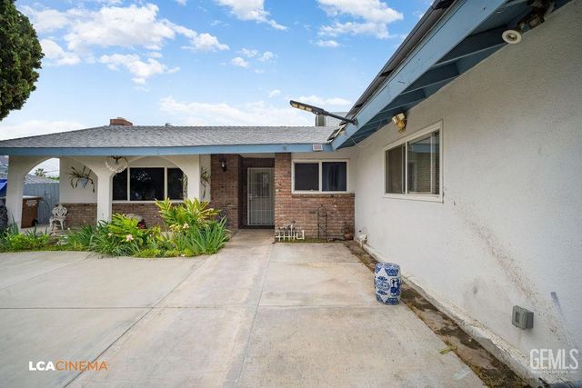 3108 Pesante Road, Bakersfield, CA 93306
