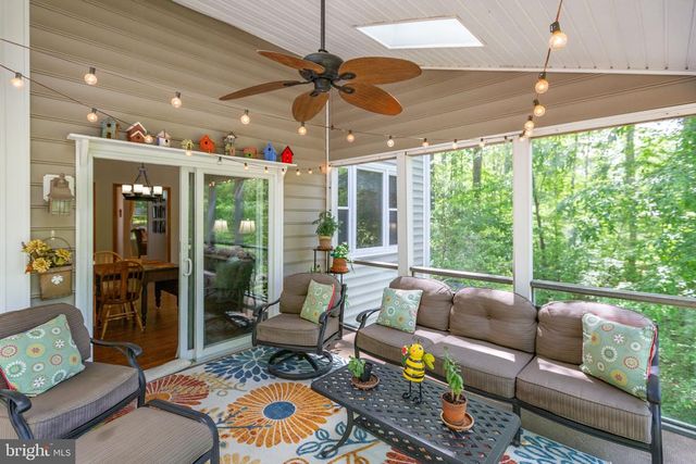 7931 GOLD LEAF CIR, Spotsylvania, VA 22551