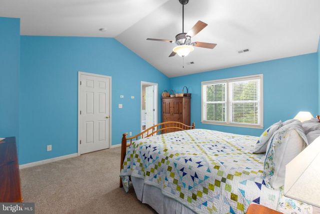 7931 GOLD LEAF CIR, Spotsylvania, VA 22551