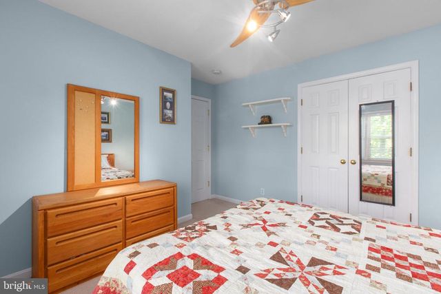 7931 GOLD LEAF CIR, Spotsylvania, VA 22551