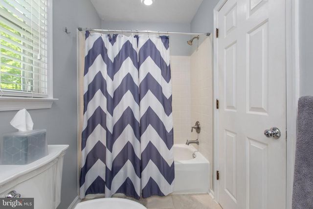7931 GOLD LEAF CIR, Spotsylvania, VA 22551