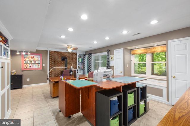 7931 GOLD LEAF CIR, Spotsylvania, VA 22551