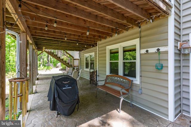 7931 GOLD LEAF CIR, Spotsylvania, VA 22551