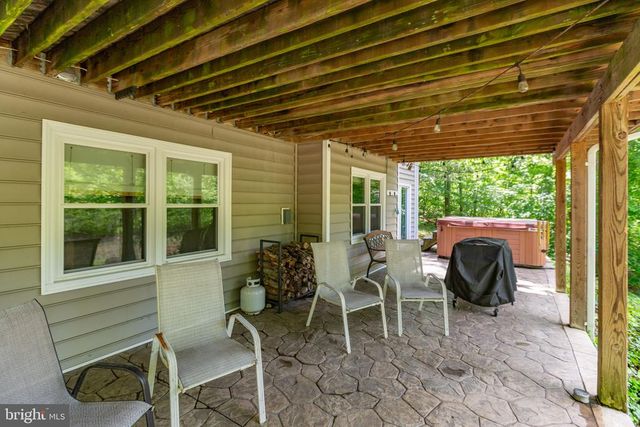 7931 GOLD LEAF CIR, Spotsylvania, VA 22551