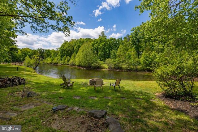 7931 GOLD LEAF CIR, Spotsylvania, VA 22551
