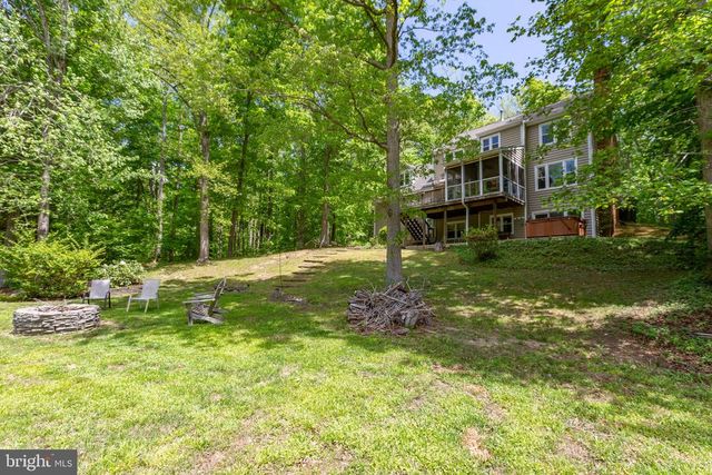 7931 GOLD LEAF CIR, Spotsylvania, VA 22551
