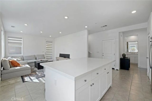 236 Yerba, Irvine, CA 92618