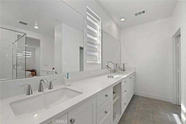 236 Yerba, Irvine, CA 92618