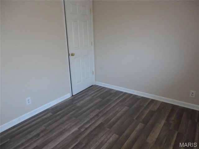 10323 Varnum Drive, St Louis, MO 63136