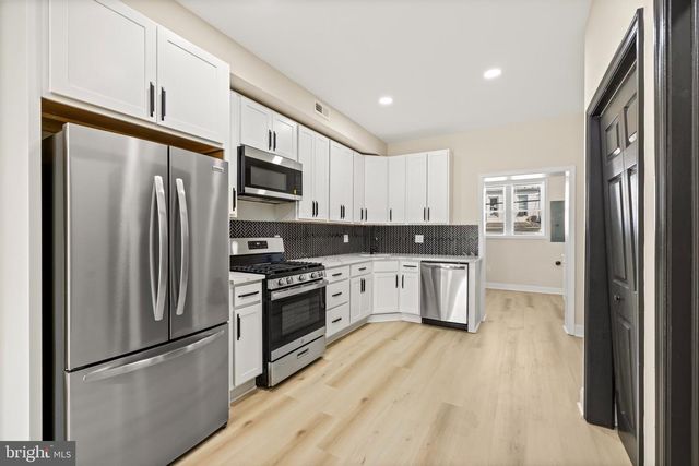 3232 E LOMBARD ST E, Baltimore, MD 21224