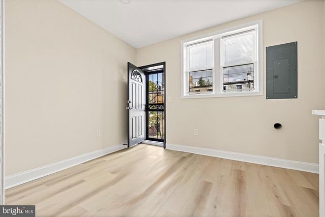 3232 E LOMBARD ST E, Baltimore, MD 21224