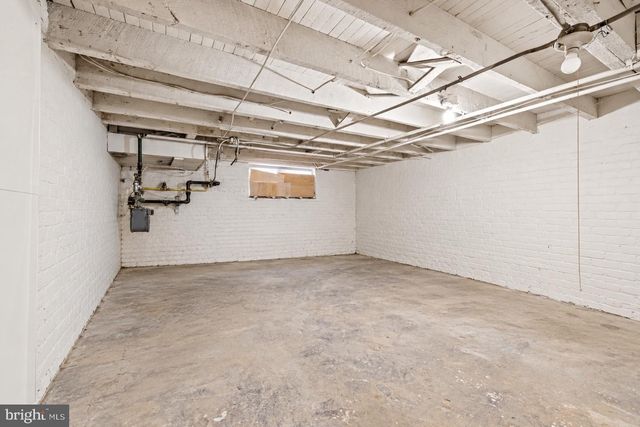3232 E LOMBARD ST E, Baltimore, MD 21224