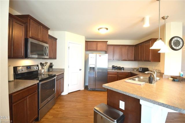 7505 Oliver Park Drive, Whitsett, NC 27377