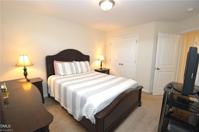 7505 Oliver Park Drive, Whitsett, NC 27377