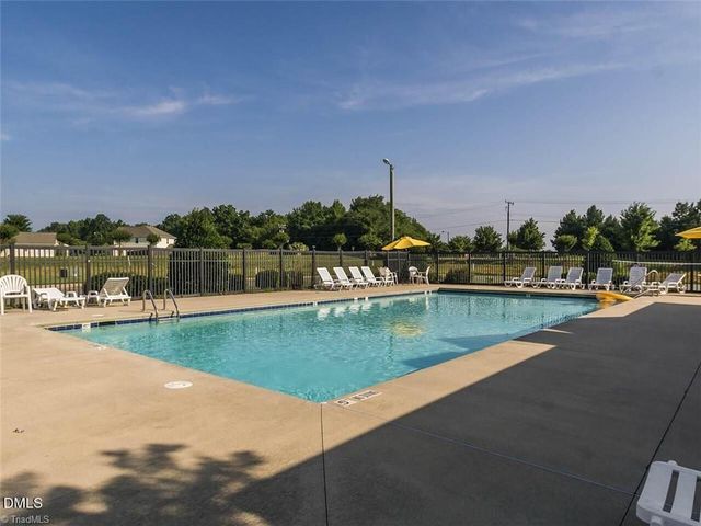 7505 Oliver Park Drive, Whitsett, NC 27377