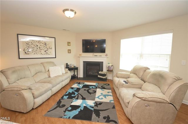 7505 Oliver Park Drive, Whitsett, NC 27377