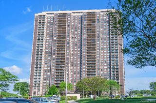 271-10 Grand Central Parkway 29V, Floral Park, NY 11005