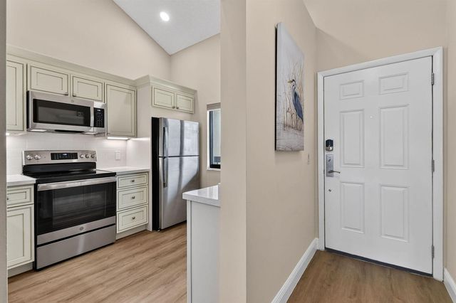201 Ocean Bluffs Boulevard 5010, Jupiter, FL 33477
