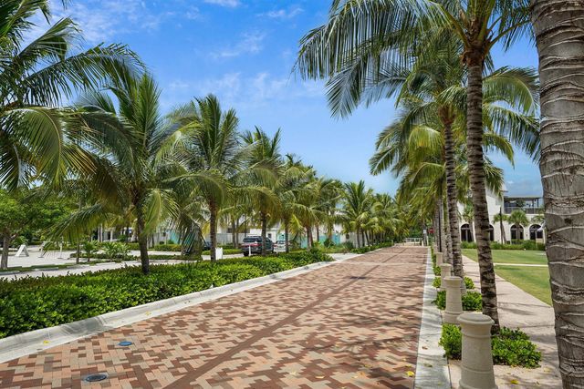 201 Ocean Bluffs Boulevard 5010, Jupiter, FL 33477
