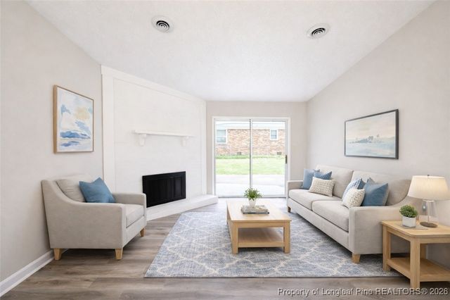 1128 Thornwood Place, Fayetteville, NC 28304