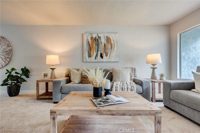 42768 Santa Suzanne Place, Temecula, CA 92592