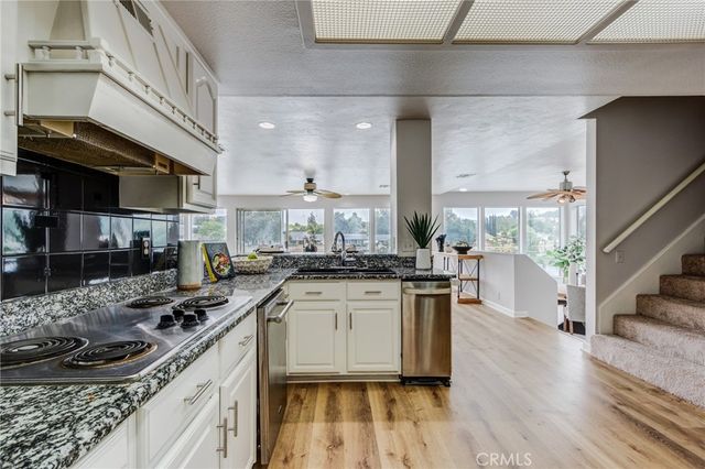 42768 Santa Suzanne Place, Temecula, CA 92592