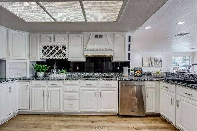 42768 Santa Suzanne Place, Temecula, CA 92592