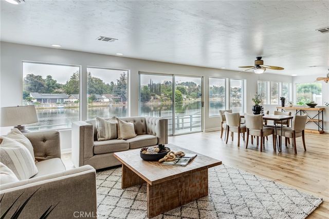 42768 Santa Suzanne Place, Temecula, CA 92592