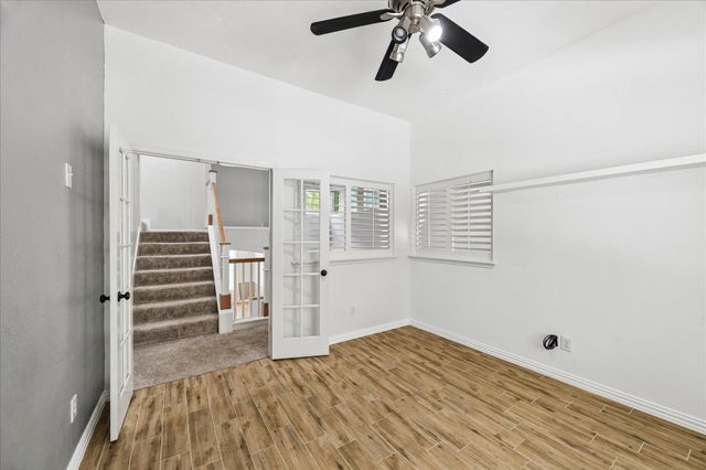 6 Vinca Trail, The Woodlands, TX 77382