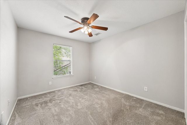 6 Vinca Trail, The Woodlands, TX 77382