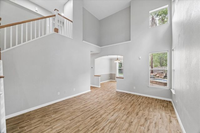 6 Vinca Trail, The Woodlands, TX 77382