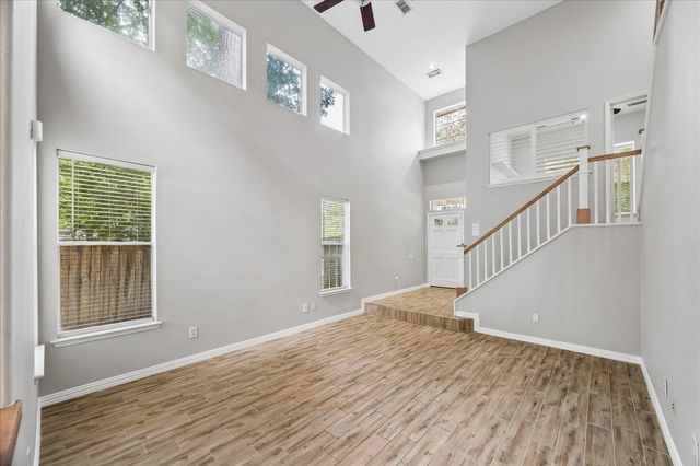 6 Vinca Trail, The Woodlands, TX 77382