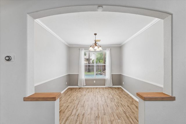 6 Vinca Trail, The Woodlands, TX 77382