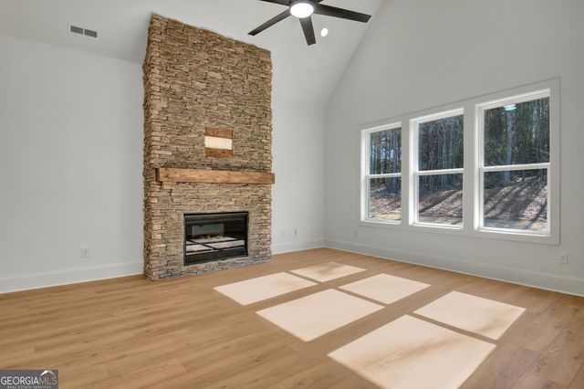 98 Ryeland Drive, Senoia, GA 30276