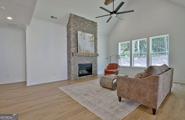 98 Ryeland Drive, Senoia, GA 30276