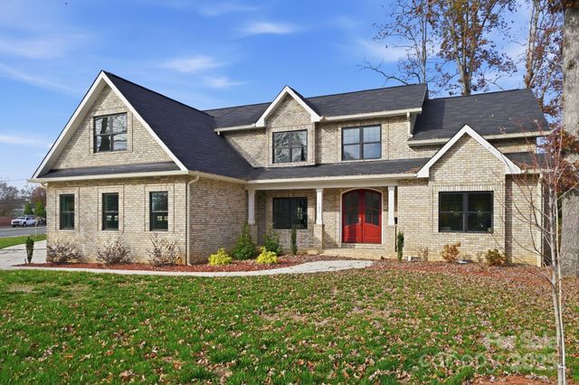 101 Mcalway Road, Charlotte, NC 28211