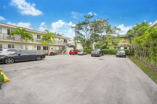 35 Antilla Ave, Coral Gables, FL 33134