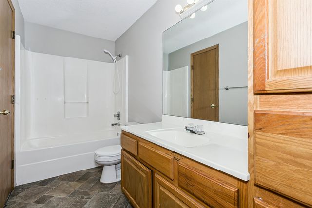 5 N Hopper Dr, Goddard, KS 67052