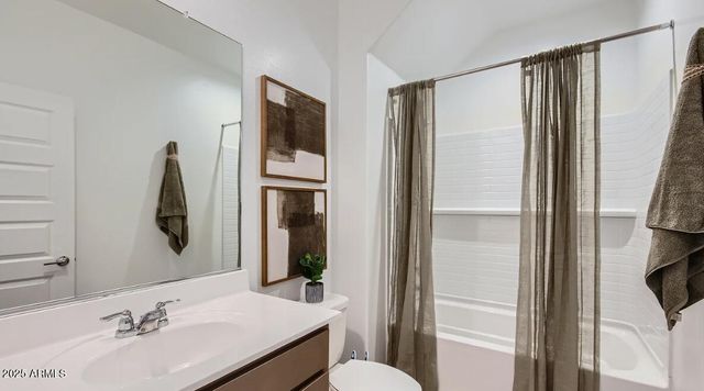 9614 W MITCHELL Drive, Phoenix, AZ 85037